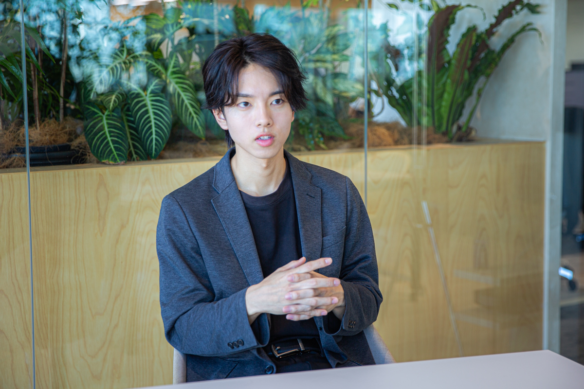 挑戦の分だけ強くなる。1年目の営業社員が語る成長の軌跡｜ People