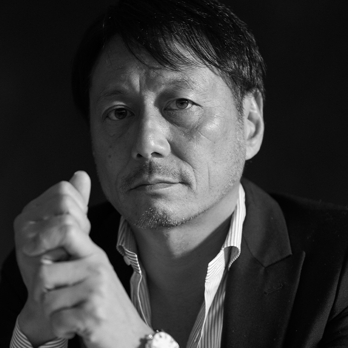 宇野 康秀