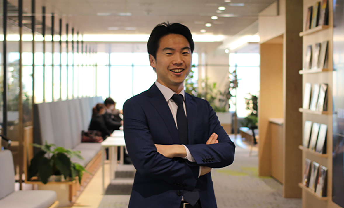 常に最前線で道を切り開く。32歳で70名の社員を統括する若手管理職を突き動かしたのは、会社と世の中の新しい